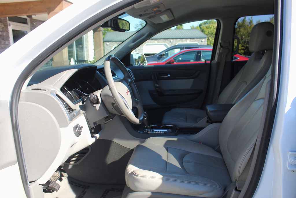 Used 2017 GMC Acadia Limited SLT AWD/4WD image 26