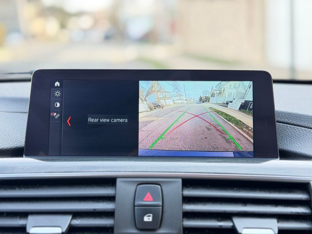 Used 2018 BMW 330i xDrive Sedan image 38