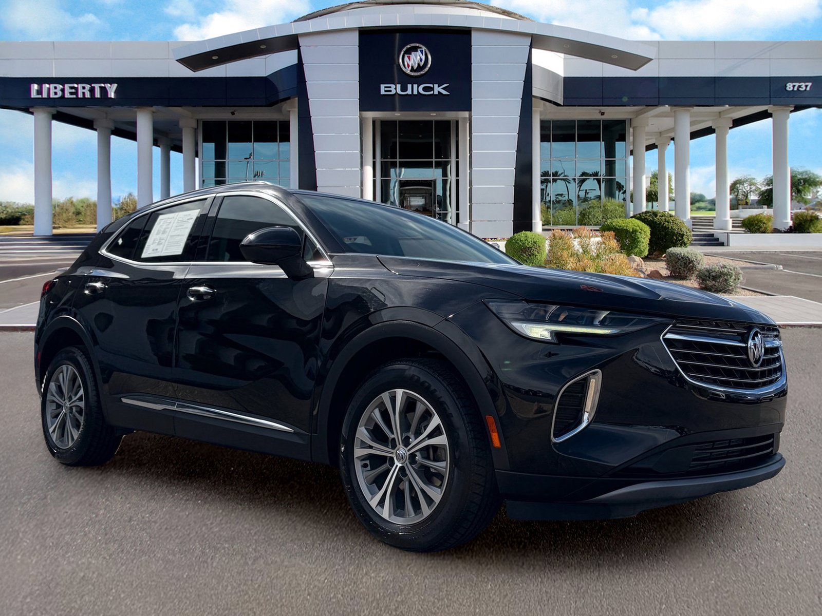 Used 2023 Buick Envision Preferred FWD image 2