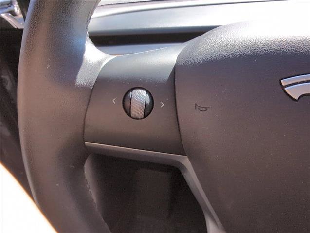 Used 2021 Tesla Model 3 Standard Range Plus RWD image 19