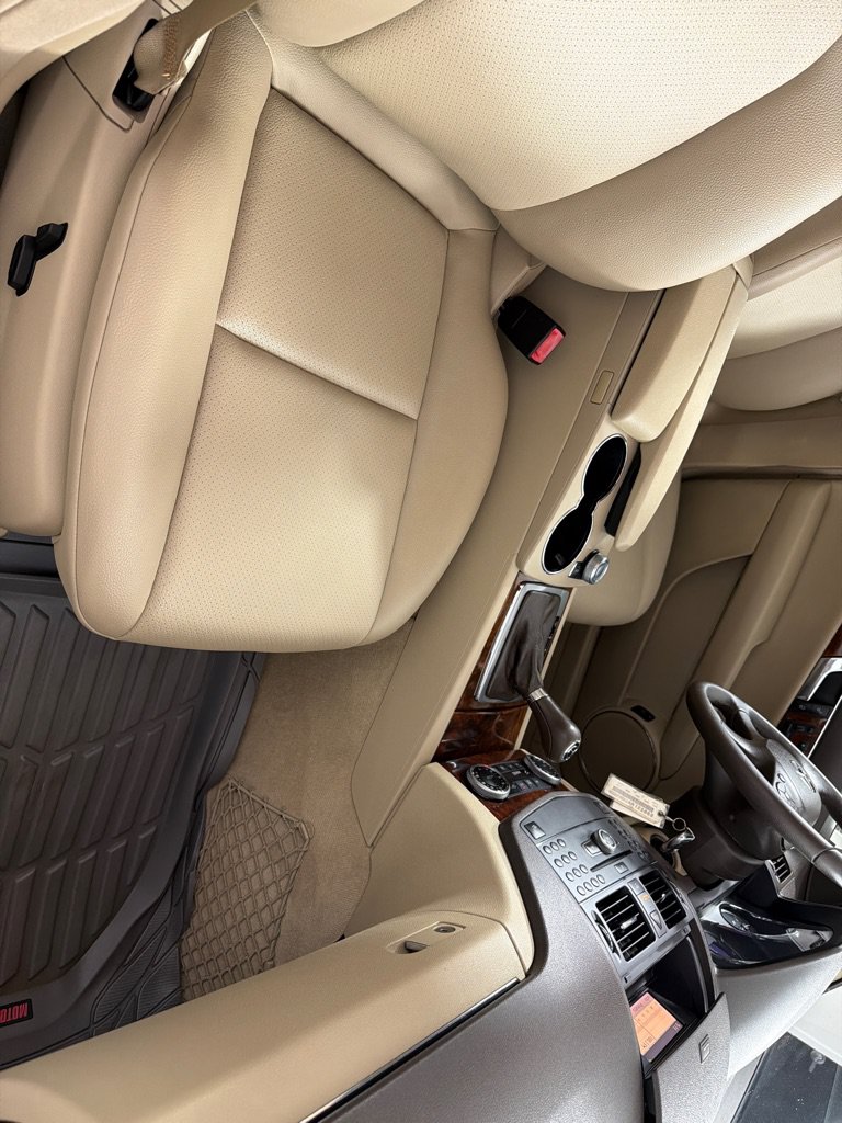 Used 2010 Mercedes-Benz C 300 4MATIC Sedan image 23