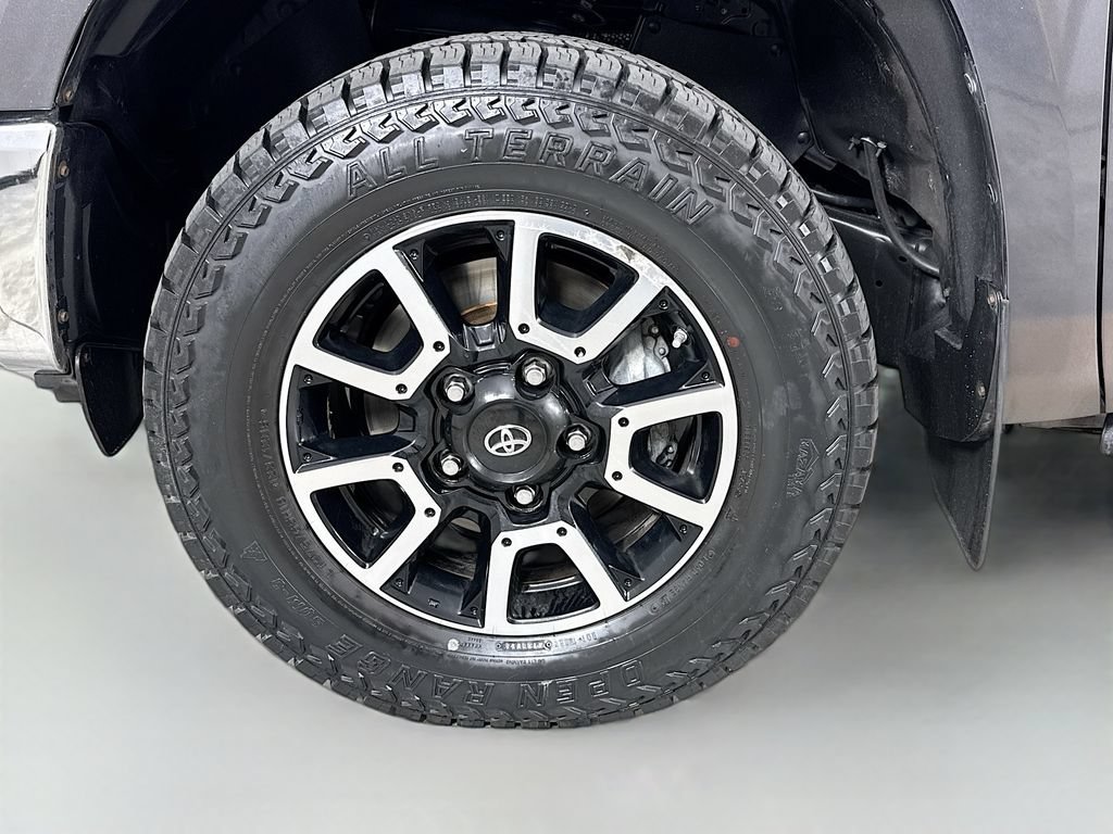 Certified 2016 Toyota Tundra SR5 w/ TRD Off Road Package AWD/4WD image 32