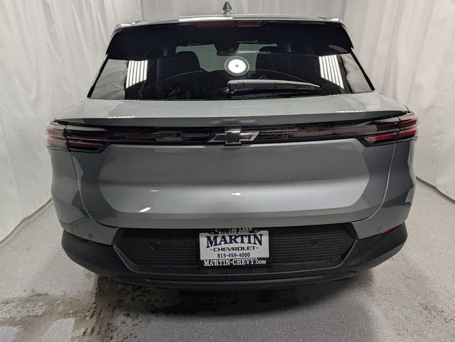 New 2026 Chevrolet Equinox EV LT image 4