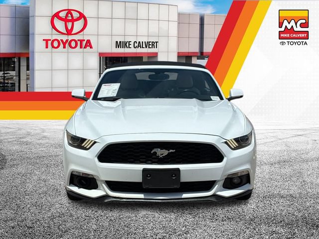 Used 2017 Ford Mustang Premium RWD image 8