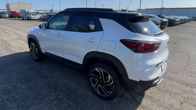 New 2026 Chevrolet TrailBlazer RS w/ Convenience Package AWD/4WD image 8