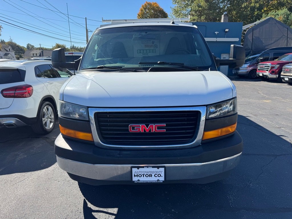Used 2019 GMC Savana 3500 w/ Power Convenience Package image 9