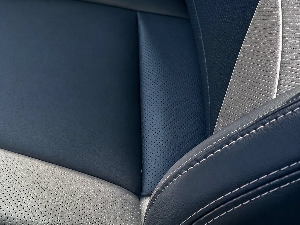 Used 2017 Ford Mustang GT Premium RWD image 18