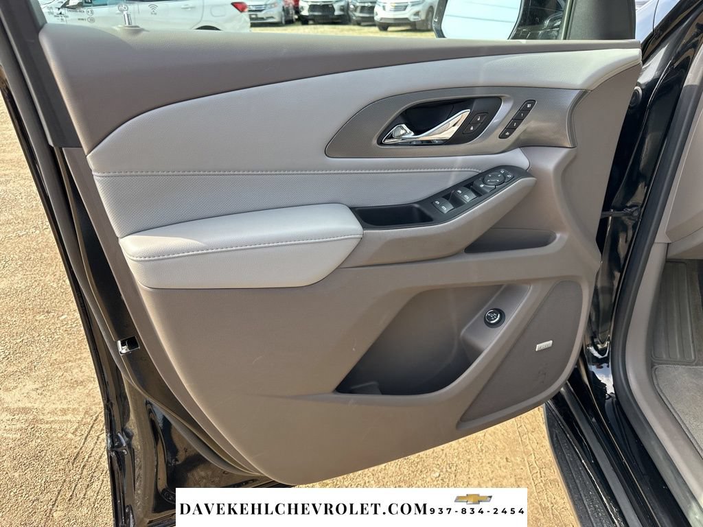 Used 2021 Chevrolet Traverse Premier AWD/4WD image 9