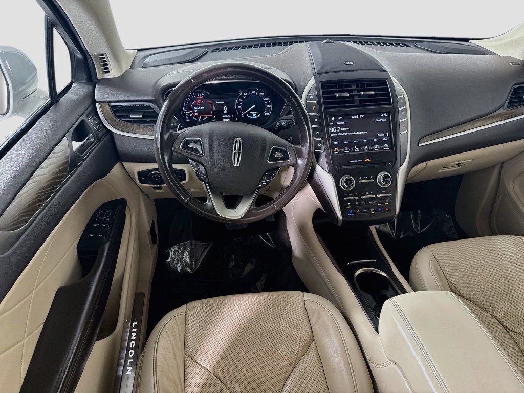 Used 2019 Lincoln MKC Reserve w/ MKC Climate Package FWD image 16