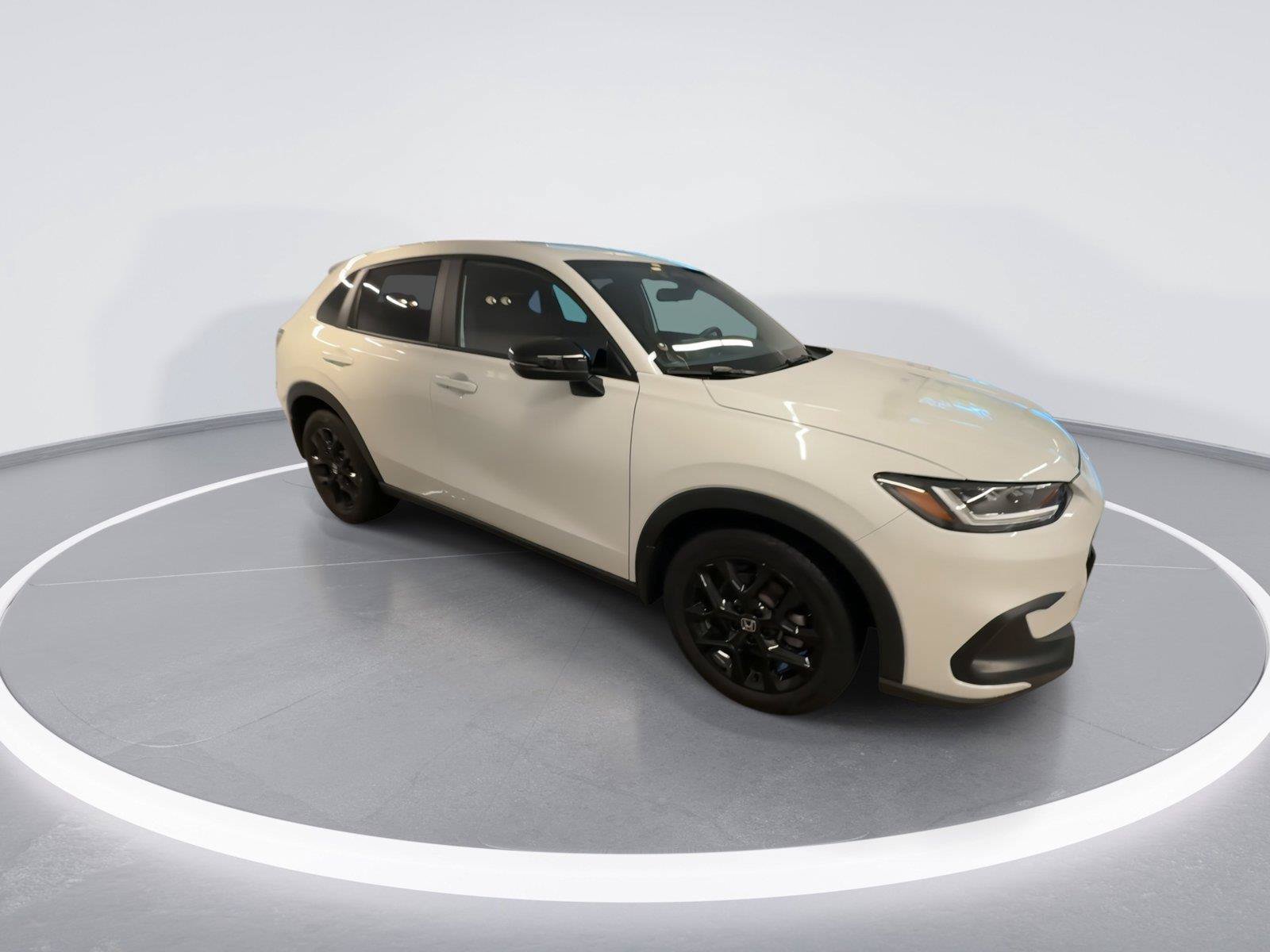 Used 2024 Honda HR-V Sport image 2