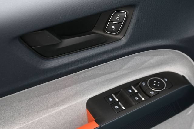 Certified 2024 Ford Maverick XLT FWD image 12