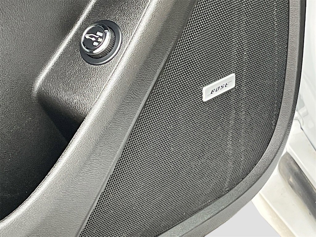 Used 2023 Chevrolet Traverse Premier image 19