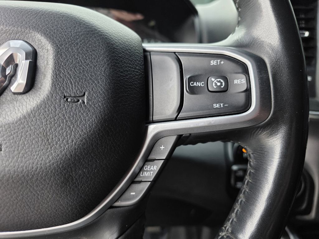 Used 2021 RAM 1500 Big Horn image 25