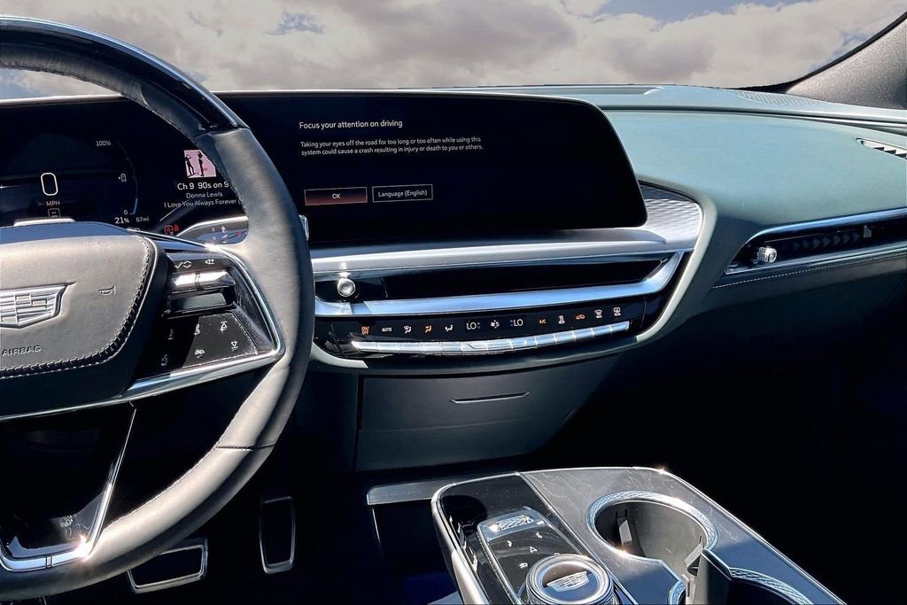 Certified 2025 Cadillac Lyriq Sport w/ LPO, Red Accent Package AWD/4WD image 9