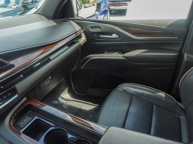 Used 2024 Cadillac Escalade Premium Luxury w/ LPO, Floor Liner Package AWD/4WD image 20