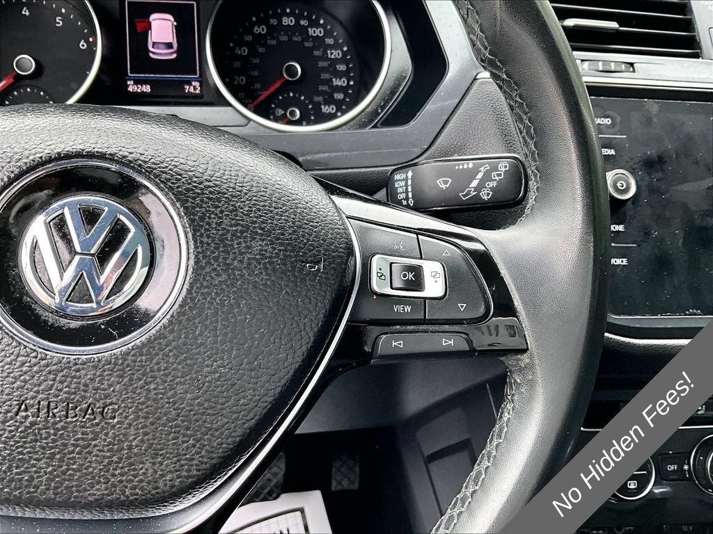Used 2020 Volkswagen Tiguan SE w/ Panoramic Sunroof Package AWD/4WD image 16