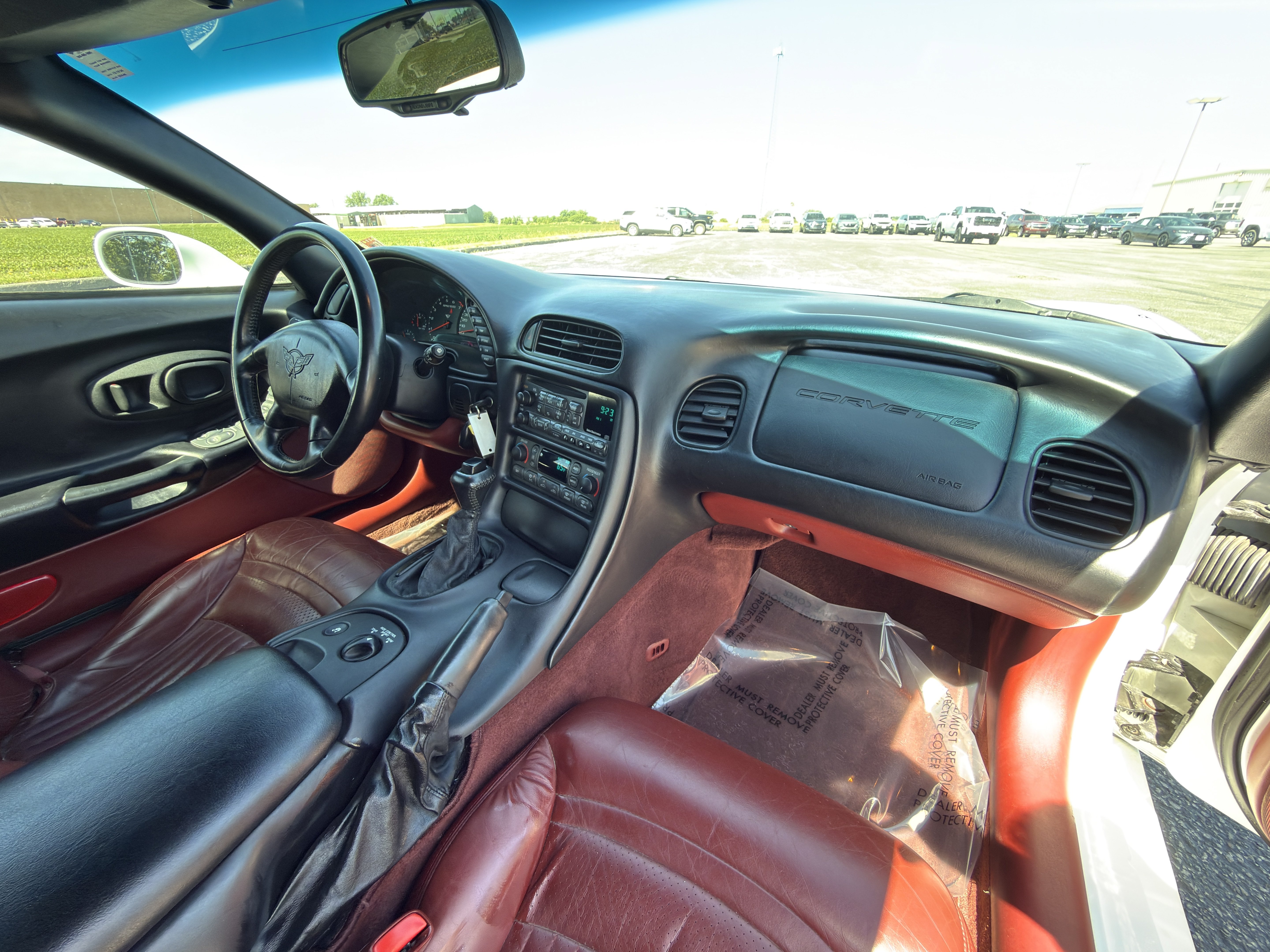 Used 1997 Chevrolet Corvette Coupe w/ Memory Pkg RWD image 20