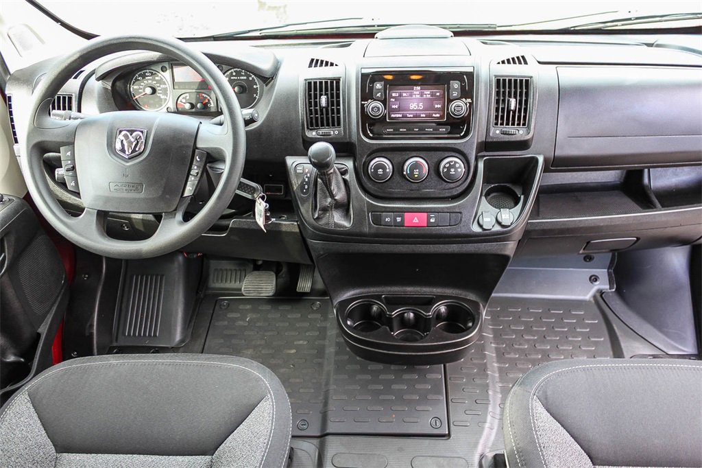 Used 2021 RAM ProMaster 2500 w/ Premium Appearance Group image 16