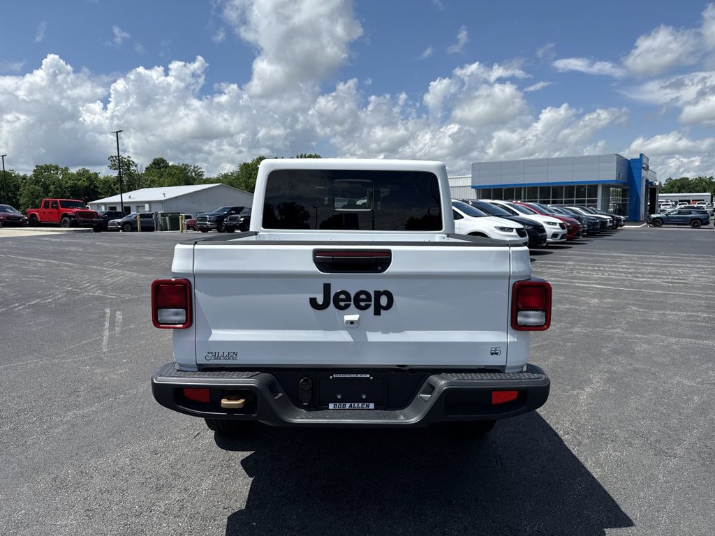 New 2026 Jeep Gladiator Sport AWD/4WD image 18