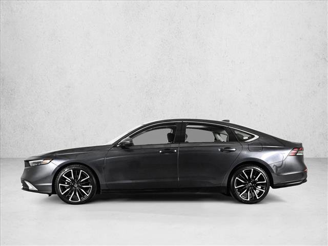 Used 2023 Honda Accord Touring image 9