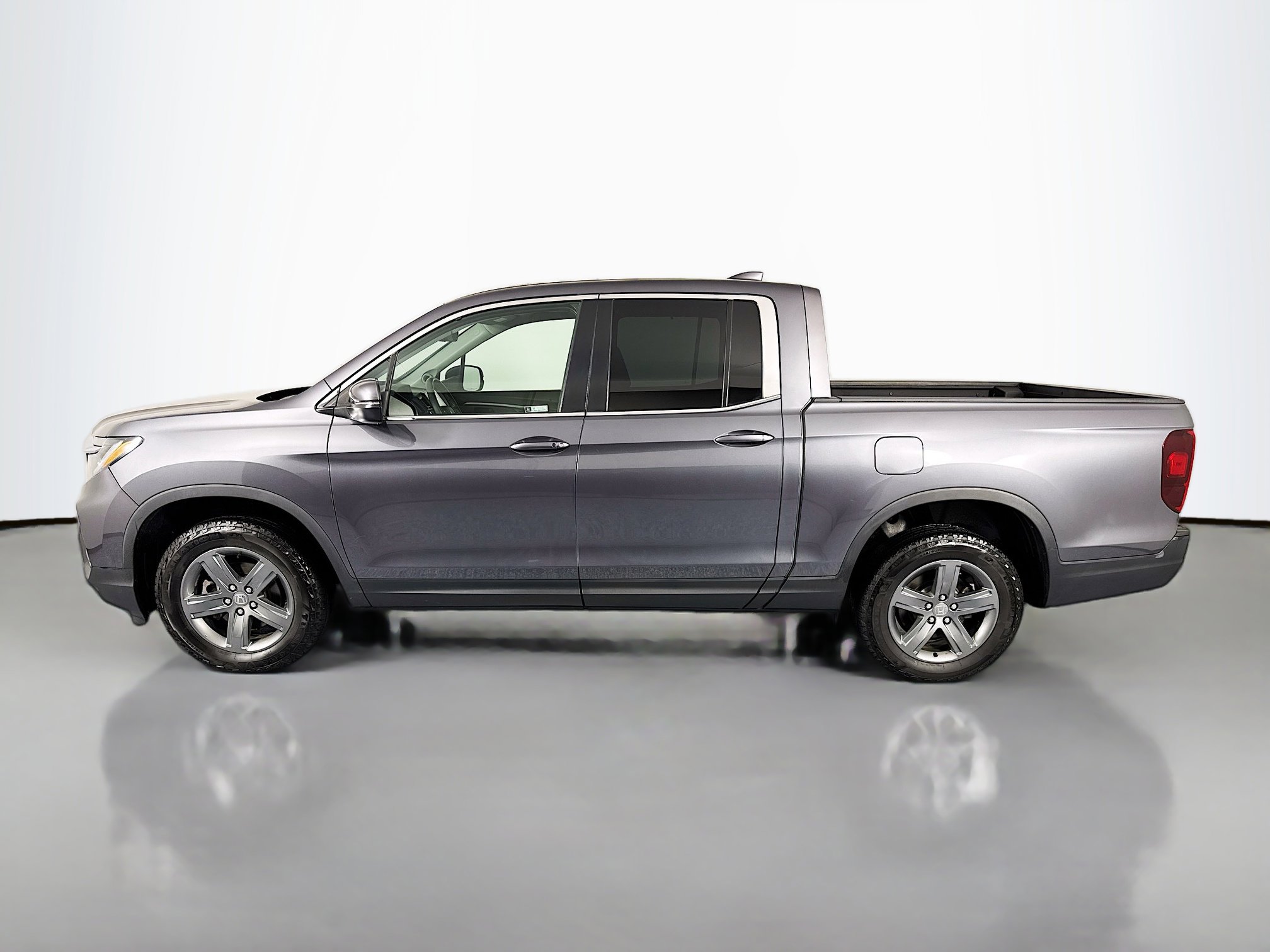 Certified 2023 Honda Ridgeline RTL image 8