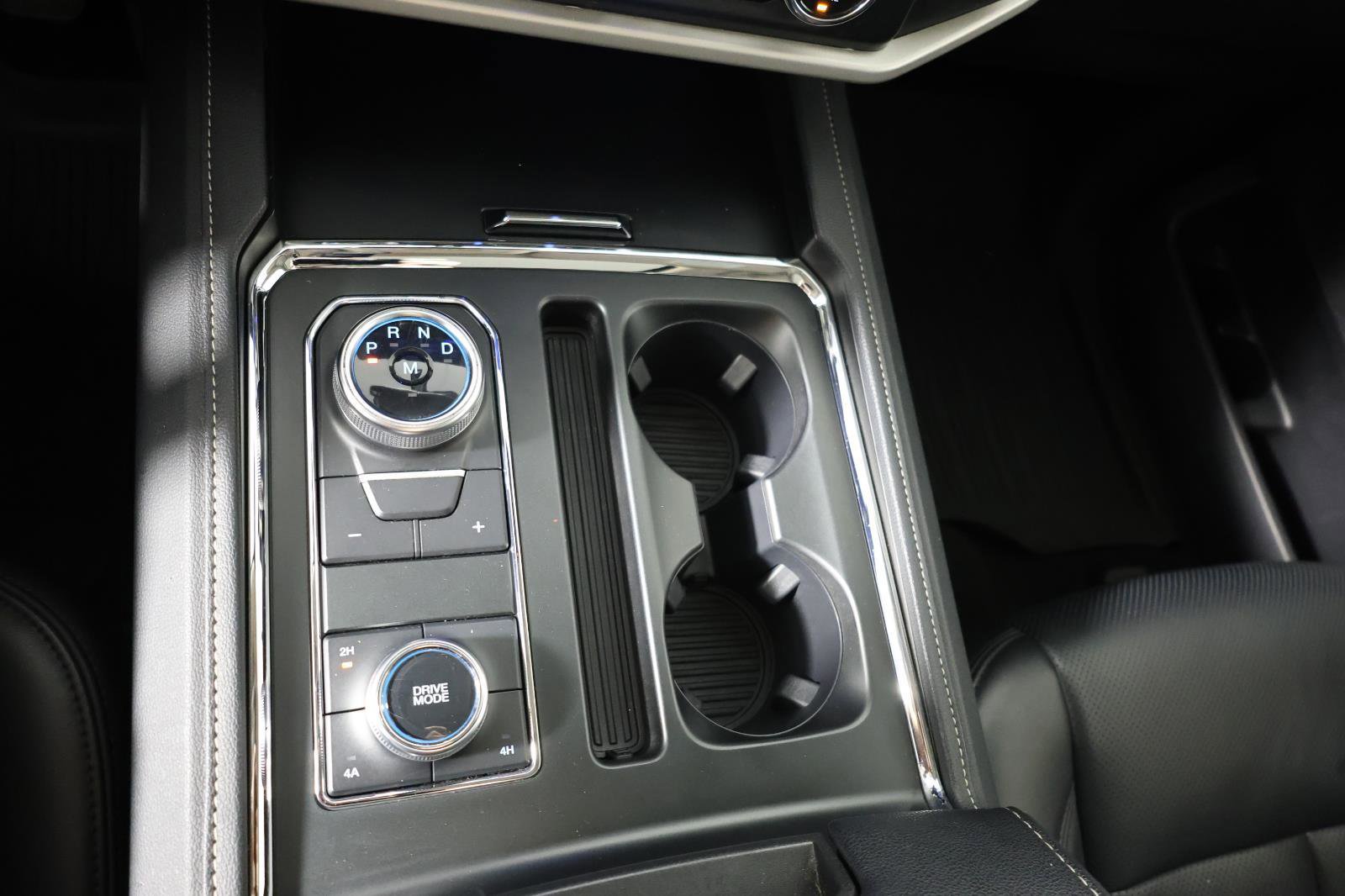 Used 2023 Ford Expedition Max XLT AWD/4WD image 18