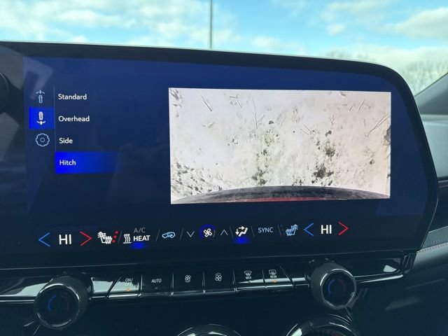 Used 2024 Chevrolet Blazer EV RS image 31