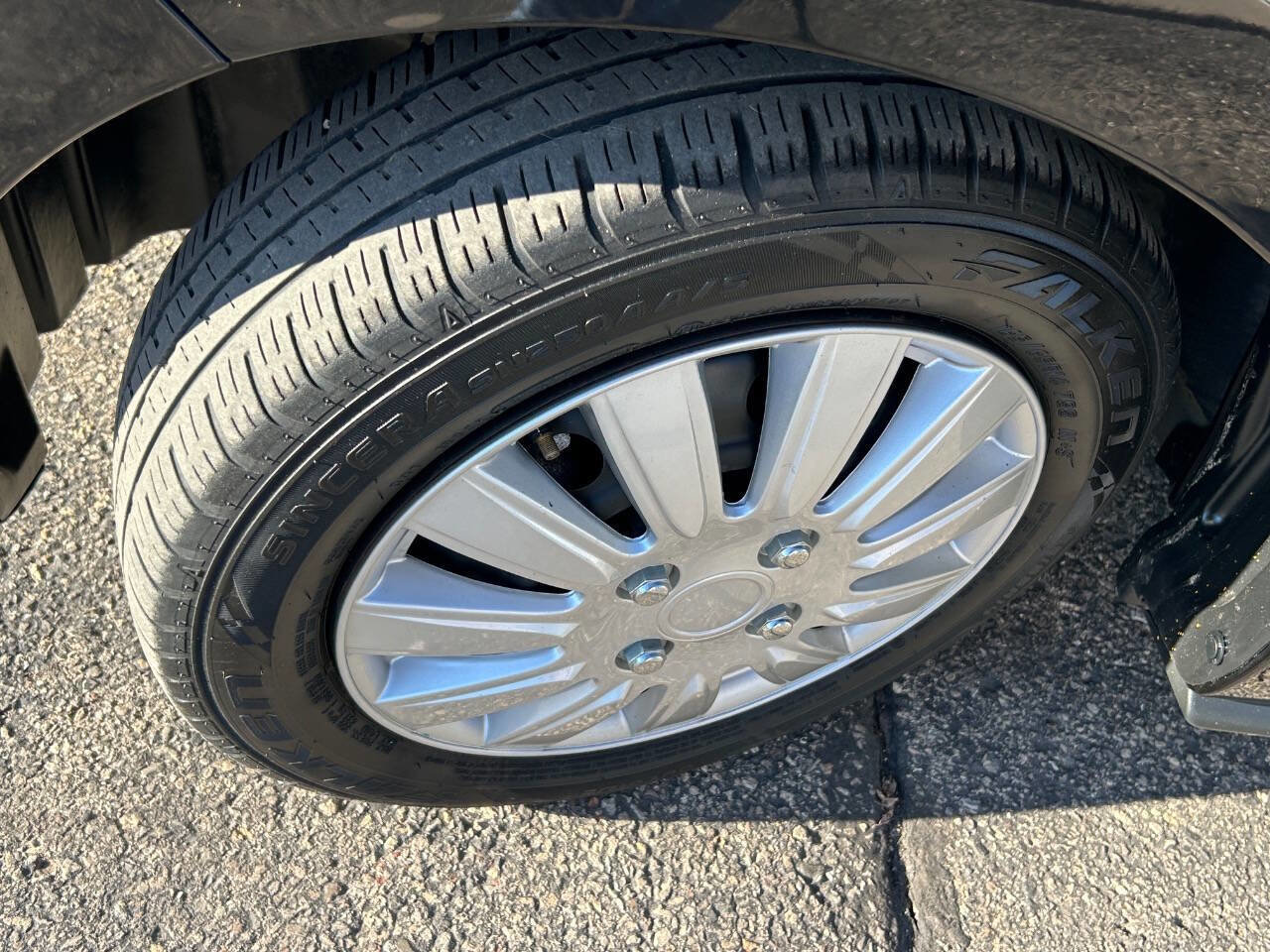 Used 2024 Mitsubishi Mirage ES image 15