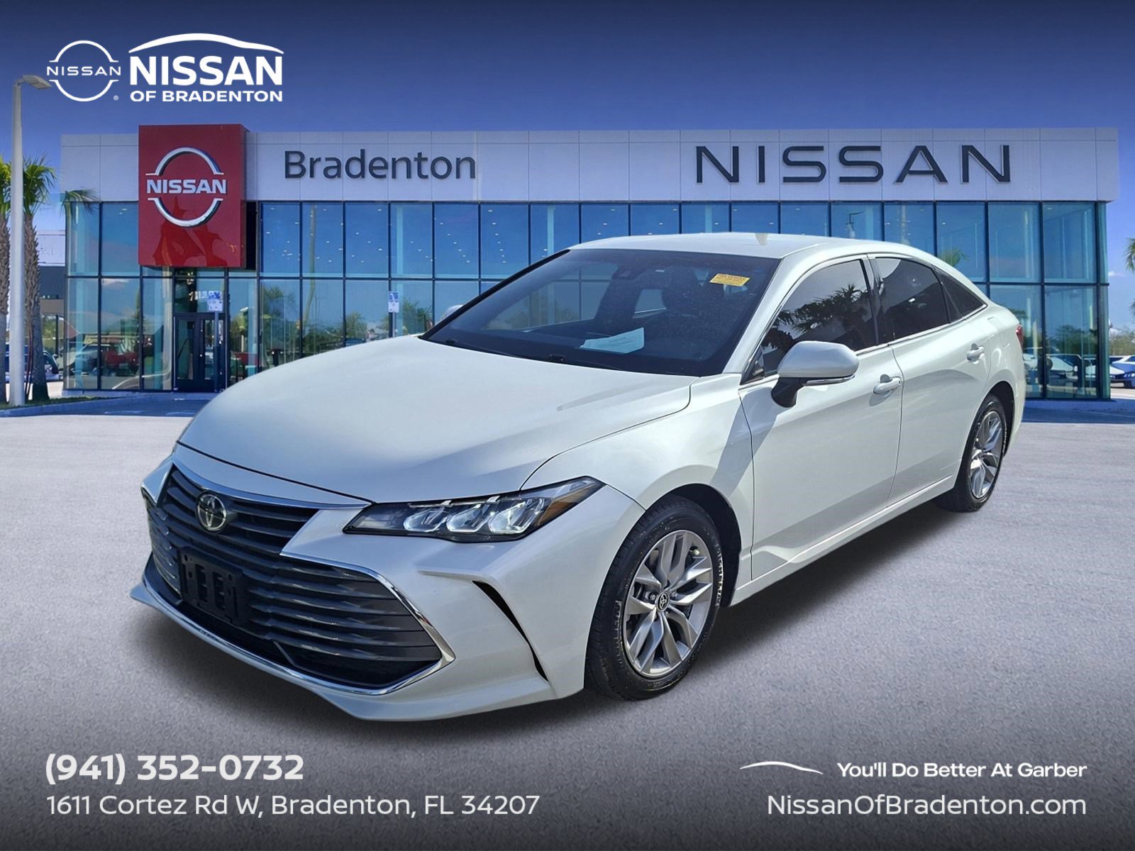 Used 2022 Toyota Avalon XLE