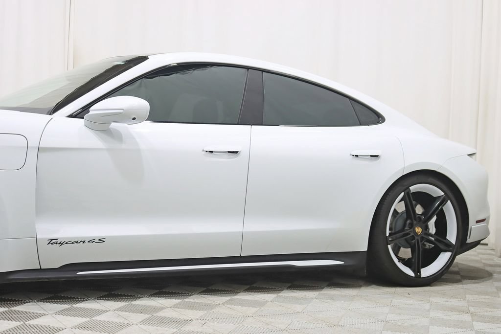 Used 2023 Porsche Taycan 4S AWD/4WD image 4