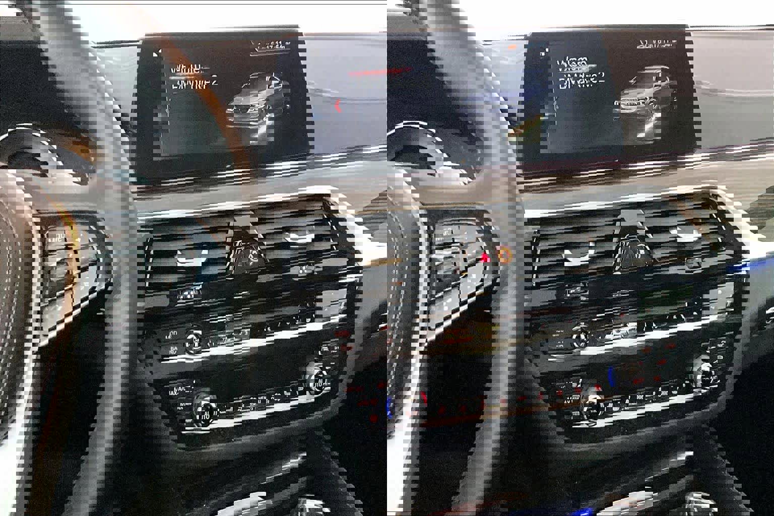 Used 2017 BMW 540i xDrive image 7