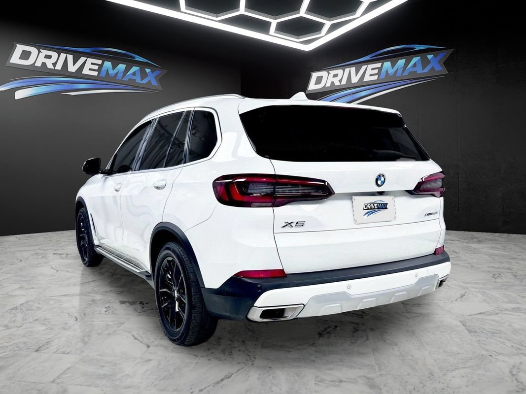 Used 2023 BMW X5 xDrive40i AWD/4WD image 3