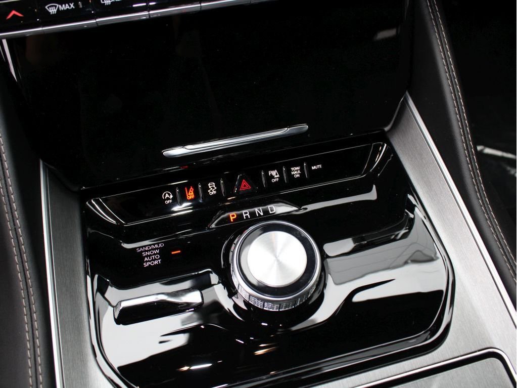 New 2025 Jeep Wagoneer Series II w/ Premium Group I image 19