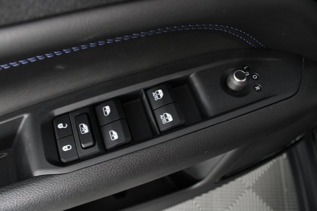 New 2026 Jeep Compass Limited w/ Limited Altitude Pack image 13