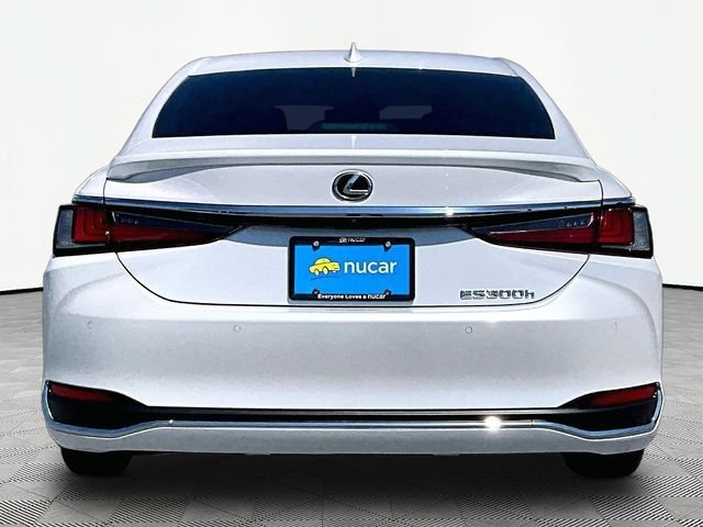 Used 2025 Lexus ES 300h Ultra Luxury w/ Accessory Package (Z2) FWD image 5