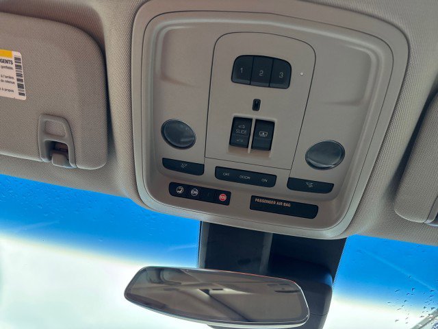 Used 2014 Cadillac XTS Luxury w/ Driver Awareness Package image 16