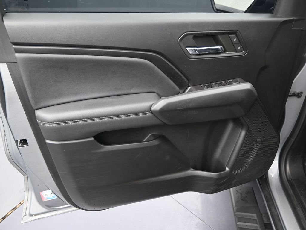 Used 2023 Chevrolet Colorado LT w/ LT Convenience Package image 12