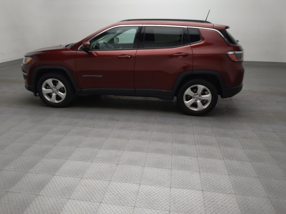 Used 2021 Jeep Compass Latitude FWD image 3