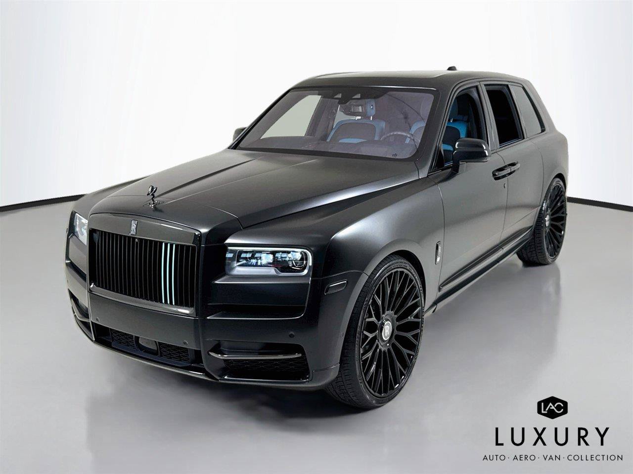 Used 2023 Rolls-Royce Cullinan Black Badge w/ Driver's Package AWD/4WD image 4