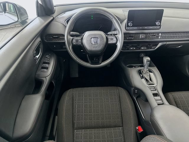 Used 2024 Honda HR-V Sport image 4
