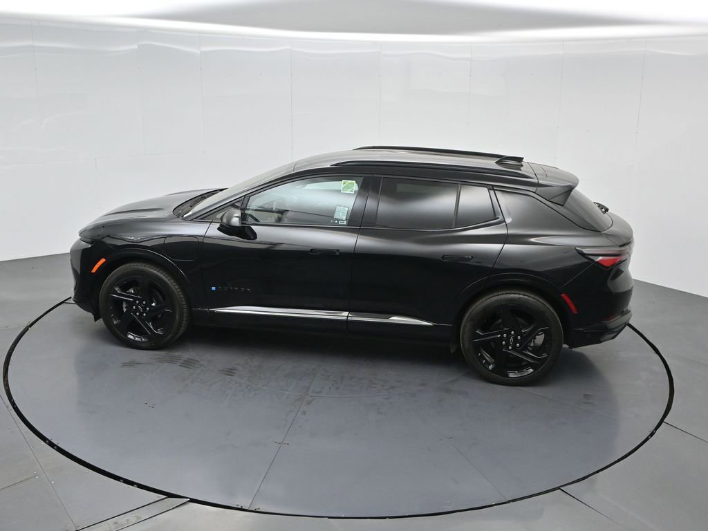 Used 2024 Chevrolet Equinox EV RS image 55