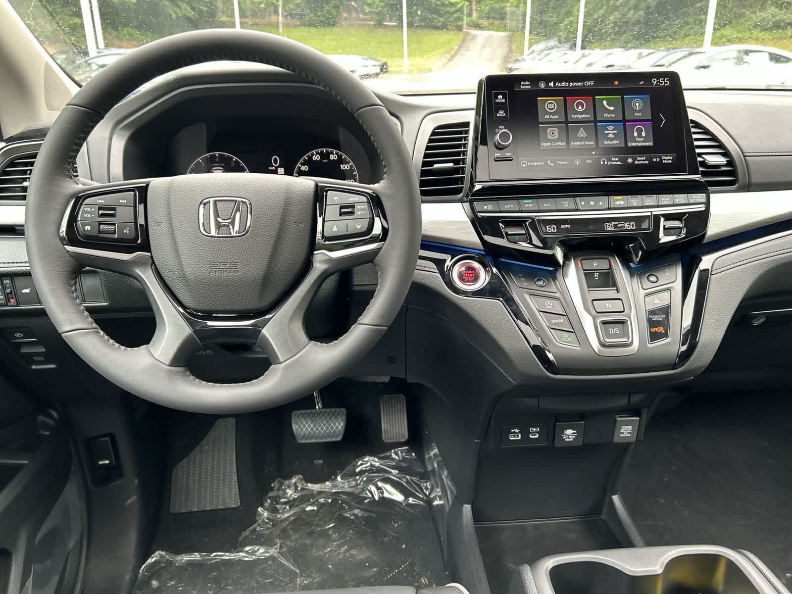 New 2026 Honda Odyssey Touring image 11