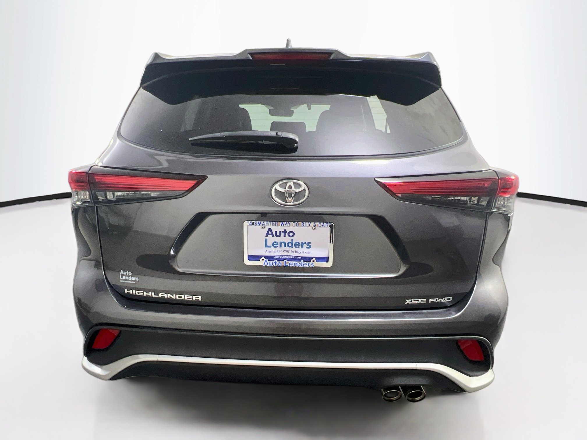 Used 2023 Toyota Highlander XSE AWD/4WD image 6