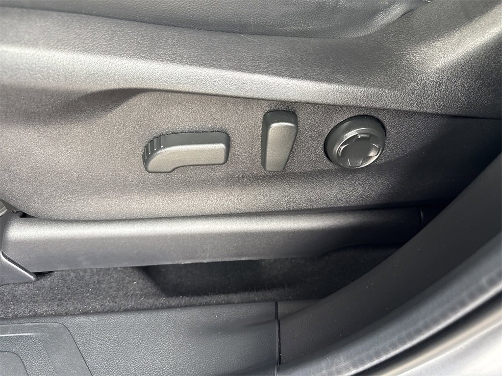 Certified 2024 Subaru Ascent Touring w/ Popular Package #2 image 13