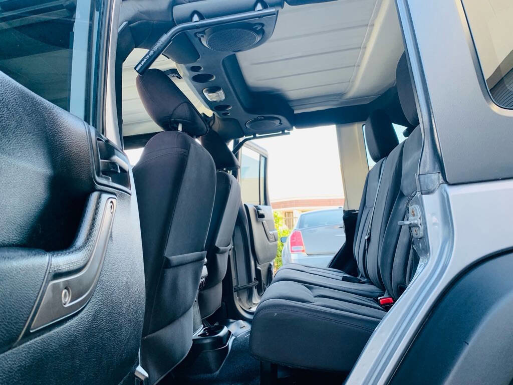 Used 2014 Jeep Wrangler Unlimited Sport w/ Quick Order Package 24S image 23