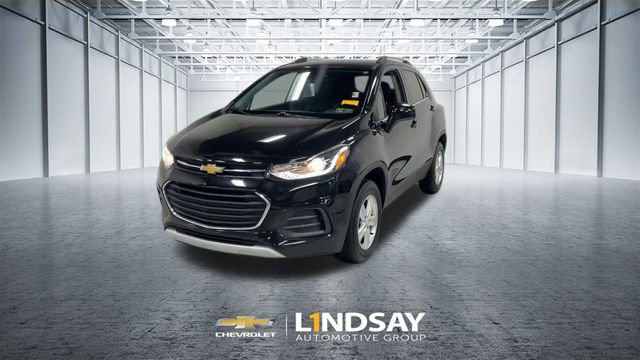 Used 2020 Chevrolet Trax LT w/ LT Convenience Package image 5