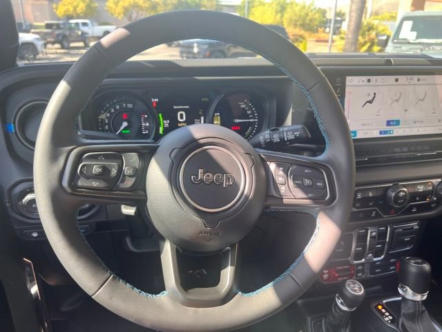 Used 2025 Jeep Wrangler Unlimited Rubicon 4xe w/ Convenience Group image 17