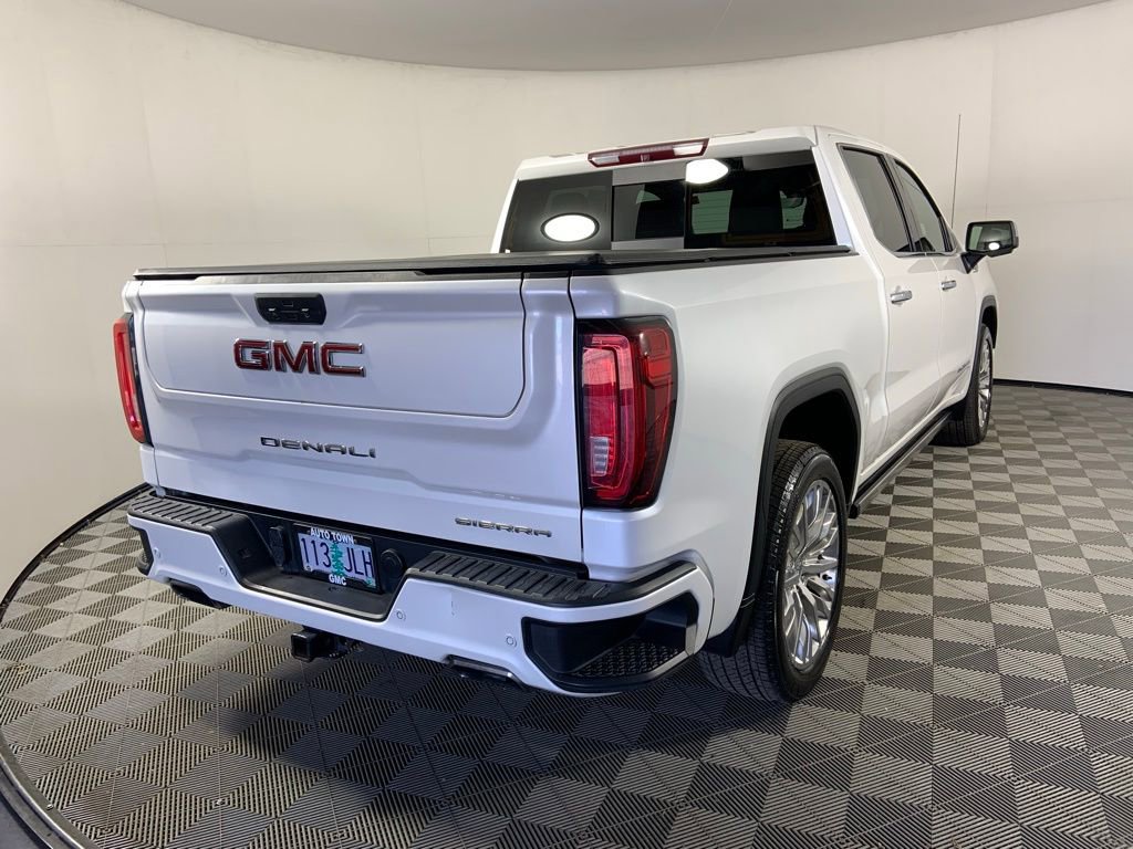 Used 2019 GMC Sierra 1500 Denali w/ Denali Ultimate Package AWD/4WD image 3