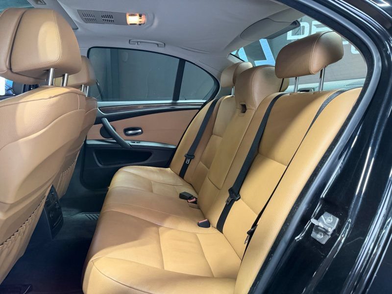 Used 2010 BMW 535i Sedan RWD image 18
