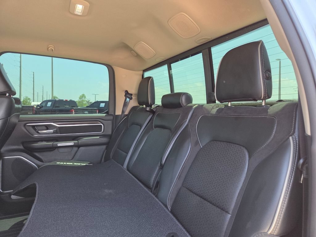 Used 2021 RAM 1500 Laramie AWD/4WD image 16